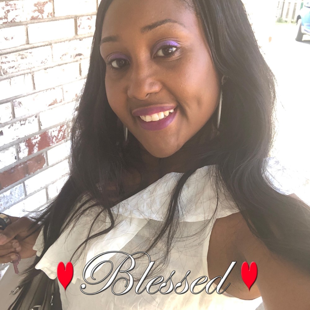 Meet your Posher, Mrspretty